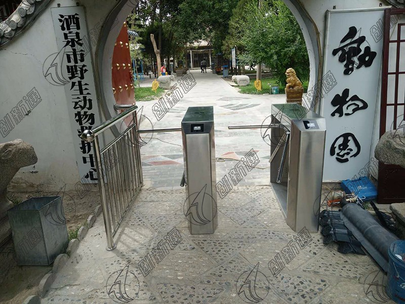 双通道三辊闸案例 双通道三辊闸案例